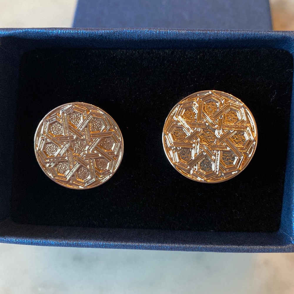 SilverTone Cufflinks by Cufflinks Depot. NIB